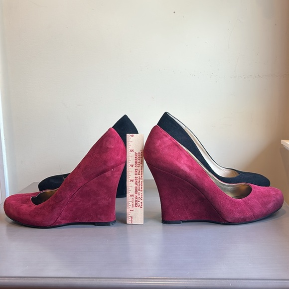 Bundle of women’s Nine West Suede Wedge Heels - Picture 4 of 6